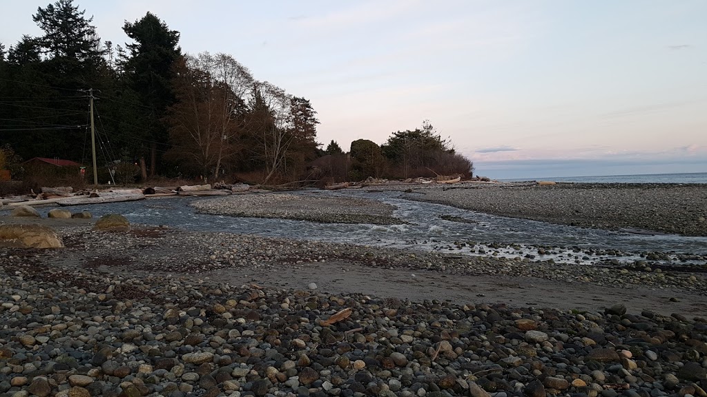 Chaster Park | 1577 Ocean Beach Esplanade, Gibsons, BC V0N 1V5, Canada | Phone: (604) 885-6800