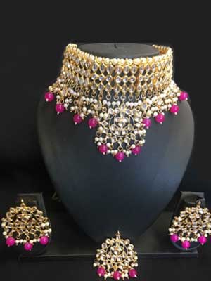 Rajj Boutique | 9733 Tecumseh Rd E, Windsor, ON N8R 1A5, Canada | Phone: (519) 980-1199