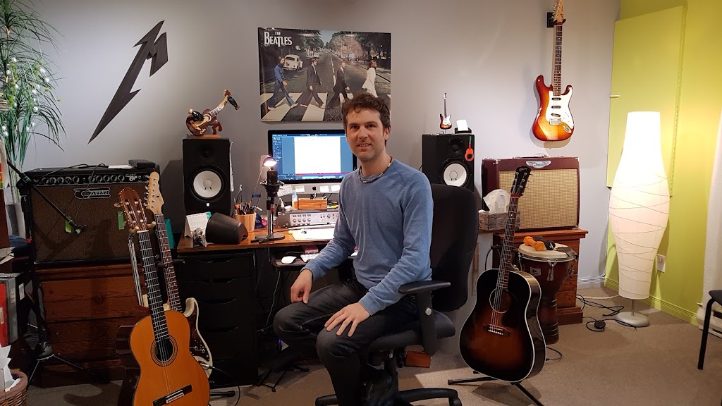 Guitar Lessons Vincent Lesieur | 77 Rue Charlebois, Victoriaville, QC G6P 9Y3, Canada | Phone: (819) 352-3996