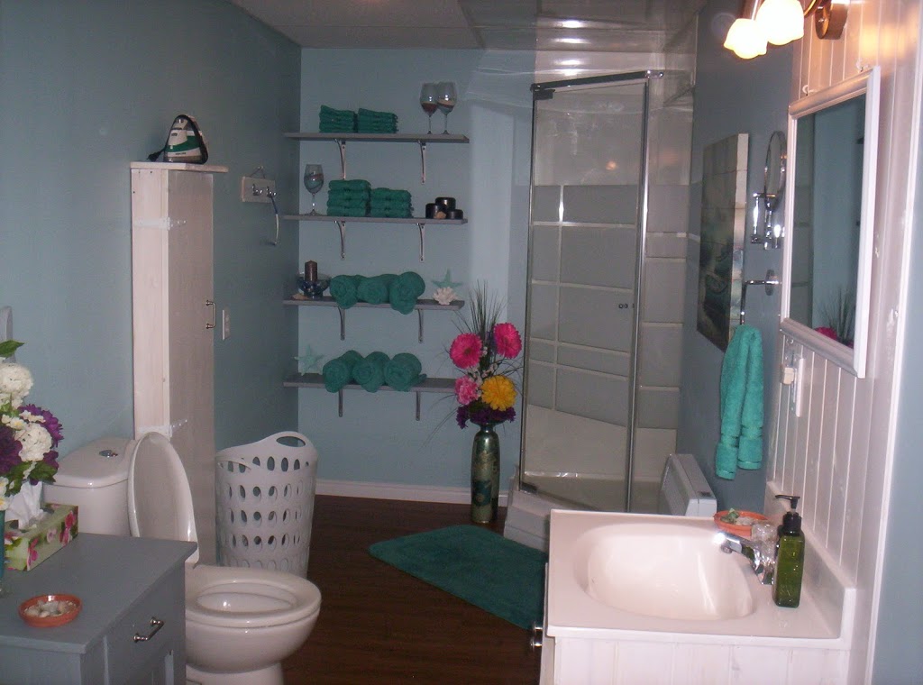 Au ptit bonheur | 684 Rue Merrill, Coaticook, QC J1A 1X5, Canada | Phone: (819) 849-0732