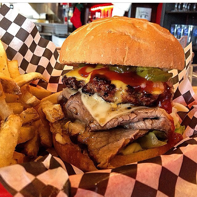 Jeffros BBQ | 4572 Queen St, Niagara Falls, ON L2E 2L7, Canada | Phone: (289) 296-4473