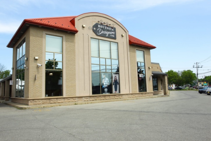 Boutique Designers | 927 Boulevard Saint-Jean-Baptiste, Mercier, QC J6R 2K8, Canada | Phone: (514) 384-6444