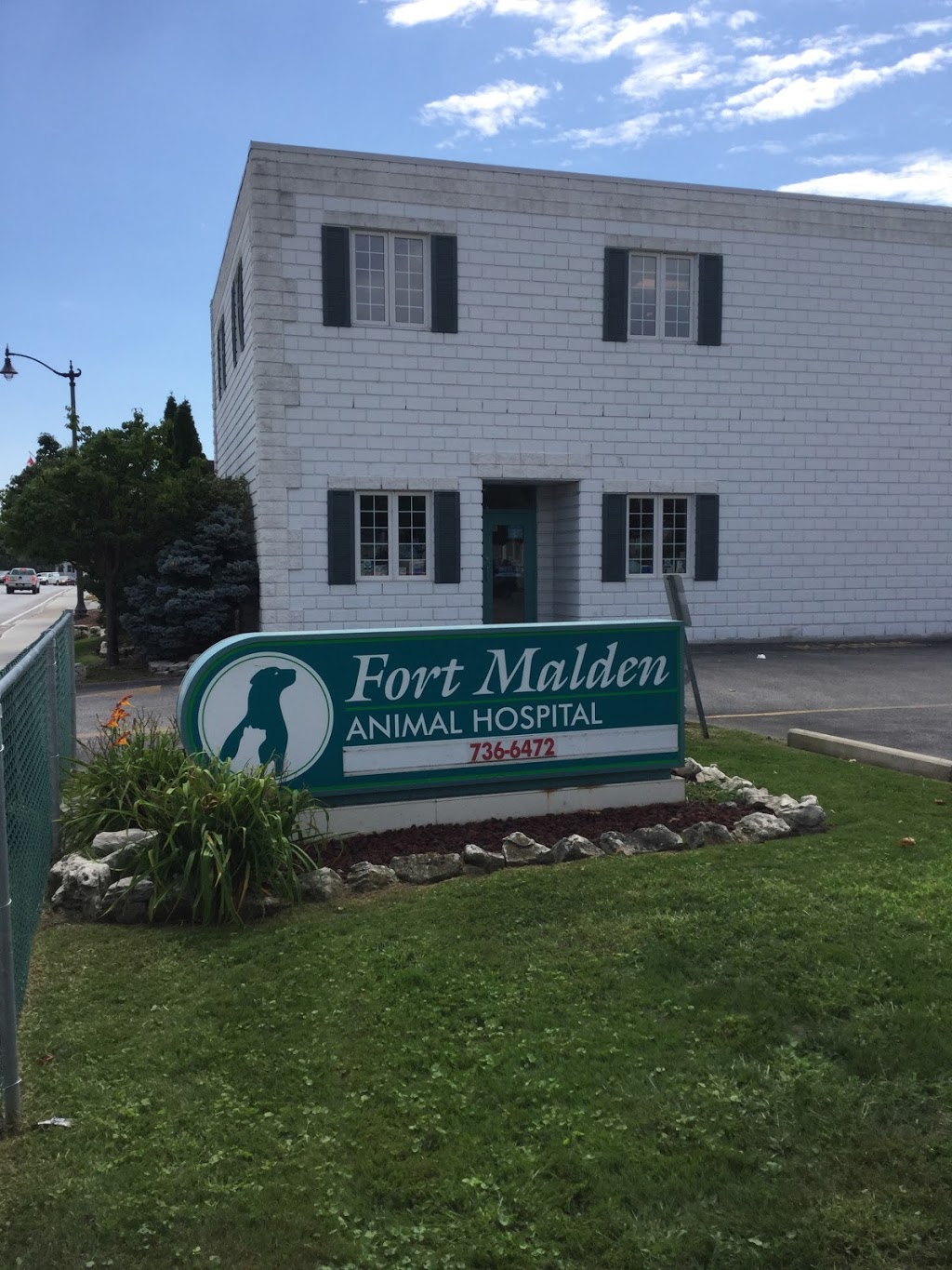 Fort Malden Animal Hospital | veterinary care | 280 Sandwich St S, Amherstburg, ON N9V 2A8, Canada | 5197366472 OR +1 519-736-6472