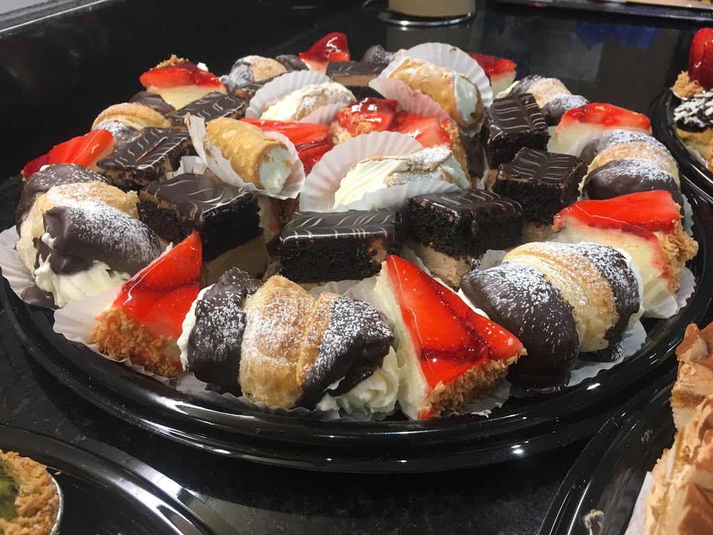 Pâtisserie Boulangerie Vimont | 2799 Boulevard René-Laennec, Laval, QC H7K 3T8, Canada | Phone: (450) 629-2324