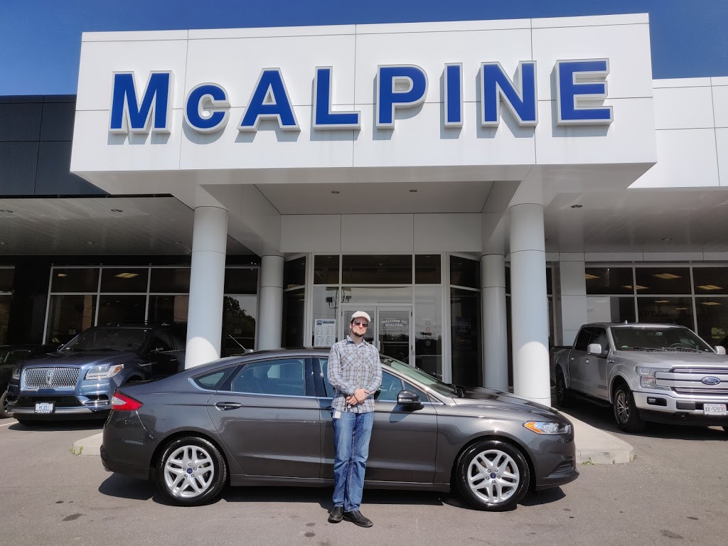 Mcalpine Ford | 15815 Yonge St, Aurora, ON L4G 1P4, Canada | Phone: (905) 841-7217