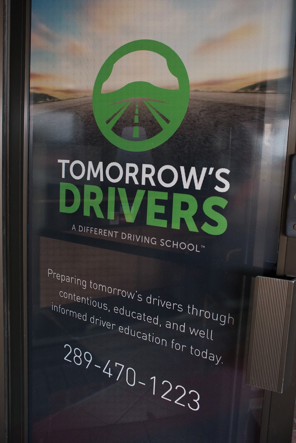 Tomorrows Drivers | Conquer Driving Anxiety | 1065 Davis Dr #7a, Newmarket, ON L3Y 2R2, Canada | Phone: (800) 241-7493