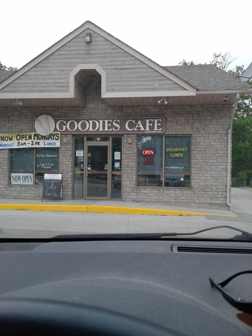 Goodies Café | 1470 Mosley St, Wasaga Beach, ON L0L 2P0, Canada | Phone: (705) 429-0200