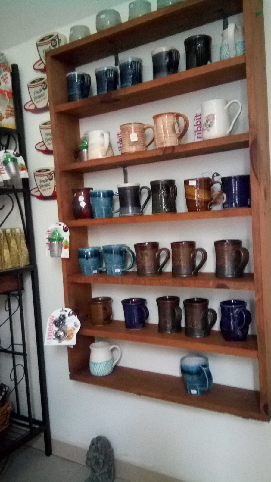 Ailsa Craig Village Pottery | 115 Ness St, Ailsa Craig, ON N0M 1A0, Canada | Phone: (519) 293-3339