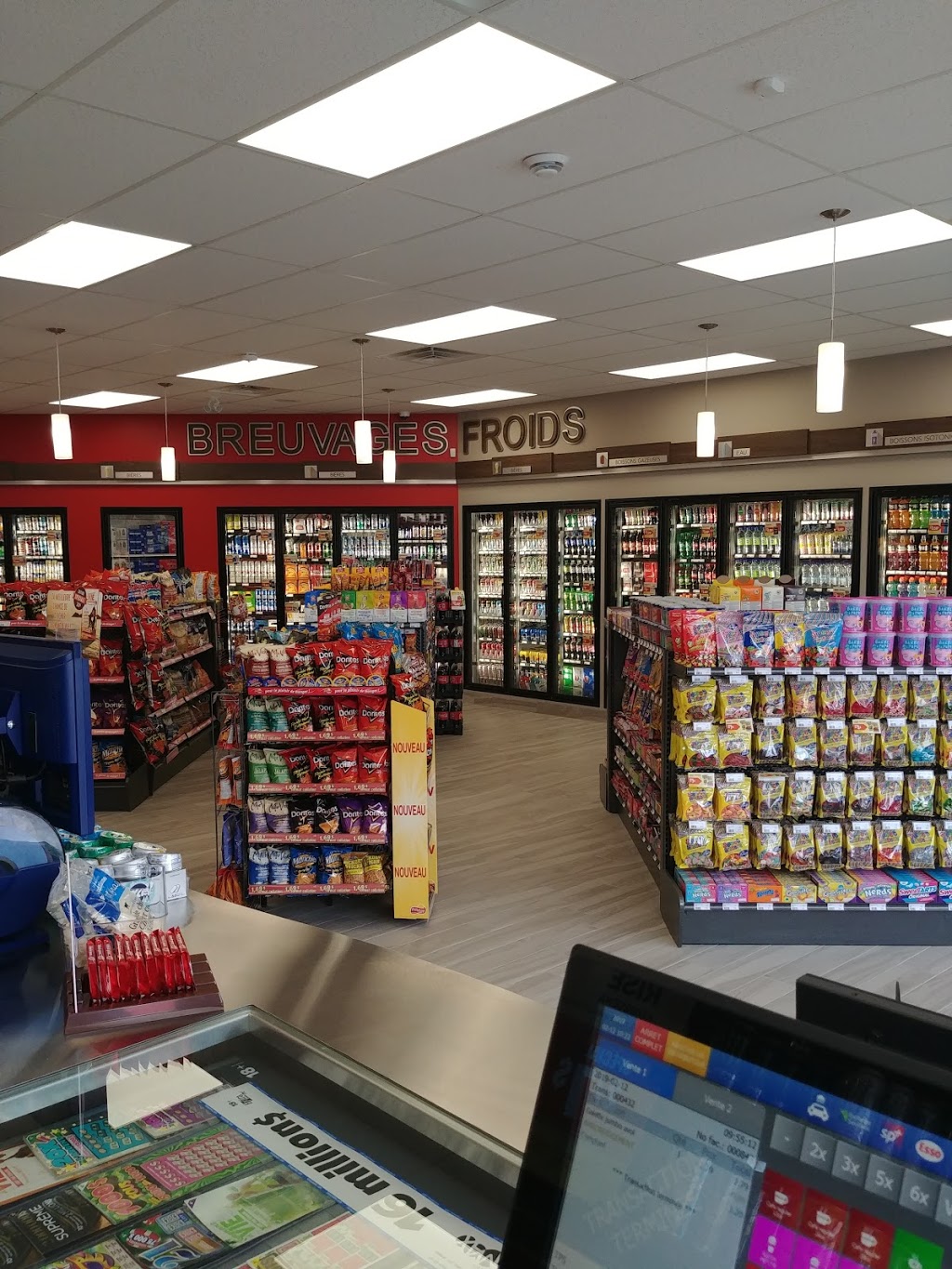 Esso | 4700 Boul de Portland, Sherbrooke, QC J1C 0A1, Canada | Phone: (819) 822-2679