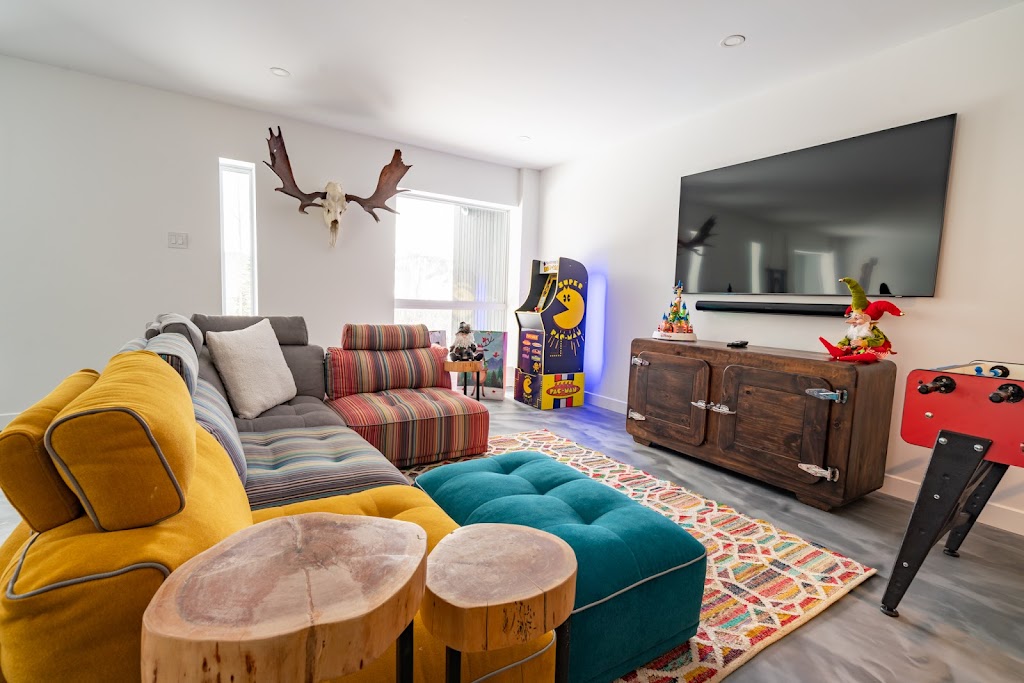 Chalet Le Scandinnove | 170 Chem. du Qur du Cerf, Saint-Côme, QC J0K 2B0, Canada | Phone: (514) 218-7403