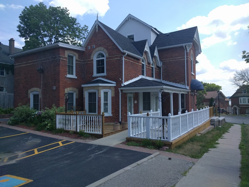 Harbour View Inn | 1 Berczy St, Barrie, ON L4M 3P5, Canada | Phone: (705) 735-6832