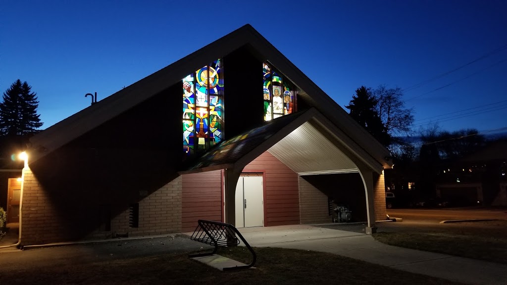 St Pius X Catholic Church | 1077 Fuller Ave, Kelowna, BC V1Y 6X6, Canada | Phone: (250) 762-2587
