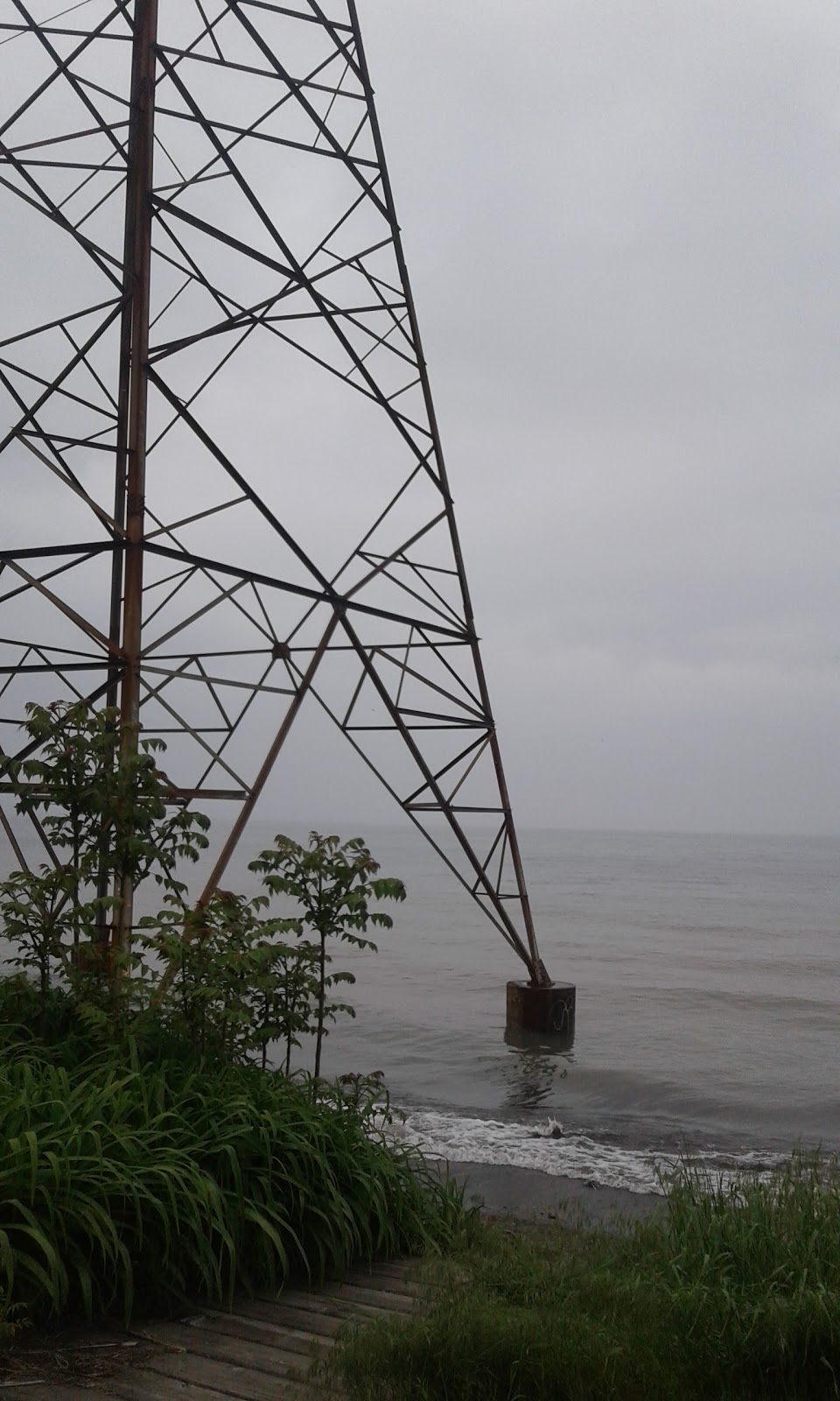 Reg Wheeler Park | 189 Beach Blvd, Hamilton, ON L8H 6V9, Canada | Phone: (905) 546-2489