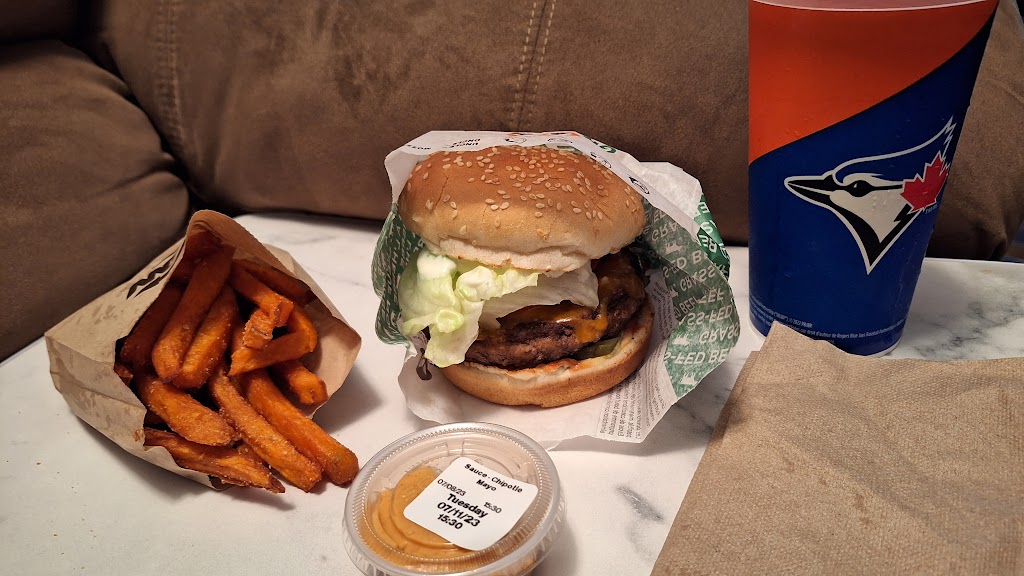 A&W Canada | 26 Filles de Jesus Ave, Moncton, NB E1A 3P5, Canada | Phone: (506) 384-2501