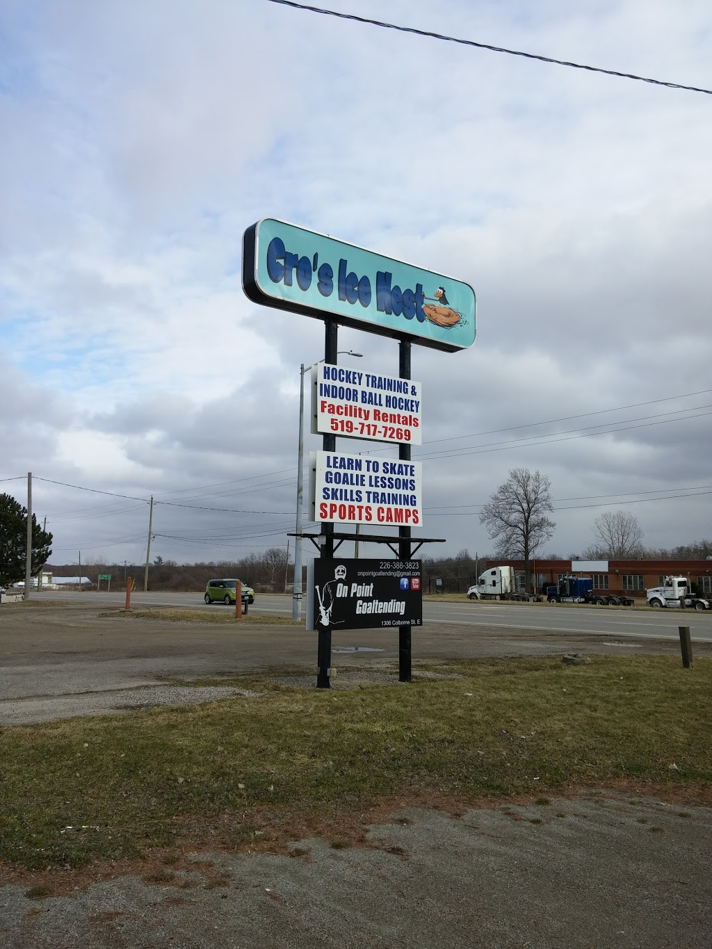 On Point Goaltending | 1306 Colborne St E, Brantford, ON N3R 0C3, Canada | Phone: (226) 388-3823