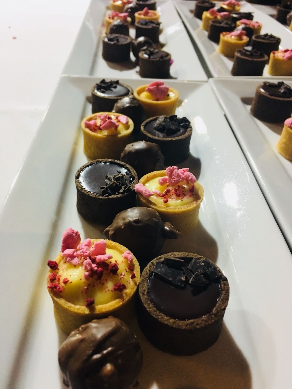 West Island Catering | 7 Rue du Collège, Sainte-Anne-de-Bellevue, QC H9X 1W9, Canada | Phone: (514) 694-6527
