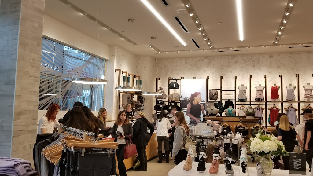 lululemon | 3401 Dufferin St Unit 512, Toronto, ON M6A 2T9, Canada | Phone: (416) 256-3883