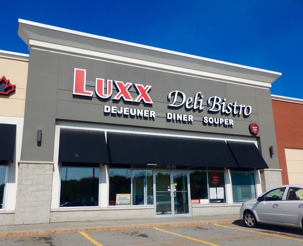 Luxx Deli Bistro | 73 Boulevard de la Gappe #E5, Gatineau, QC J8T 2G1, Canada | Phone: (819) 243-4790