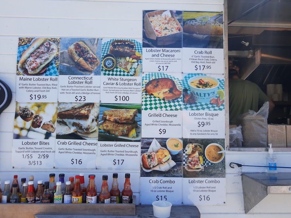 Salty’s Lobster Shack | 12111 Third Ave, Richmond, BC V7E 3K1, Canada | Phone: (778) 891-4509