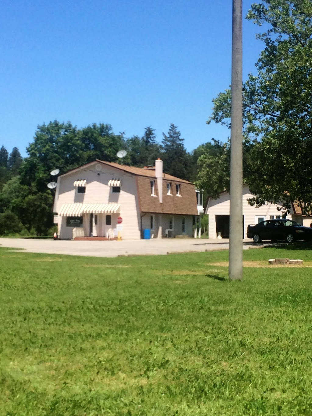 Big Valley Camping Resort | 2211 King St, St. Catharines, ON L2R 6P7, Canada | Phone: (905) 562-5616