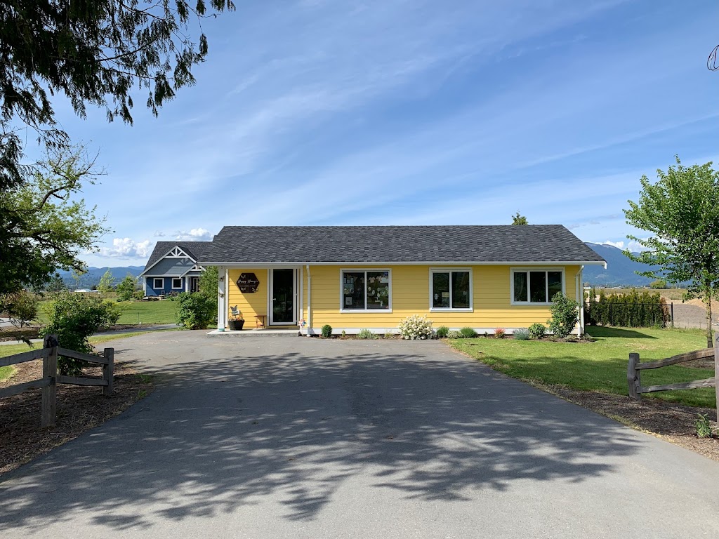 Happy Honeys Early Learning & Childcare | 34911 Townshipline Rd, Abbotsford, BC V3G 1R5, Canada | Phone: (604) 217-0751