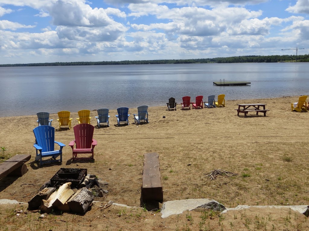 Whitewater Village | 503 Rafting Rd, Foresters Falls, ON K0J 1V0, Canada | Phone: (866) 298-3333