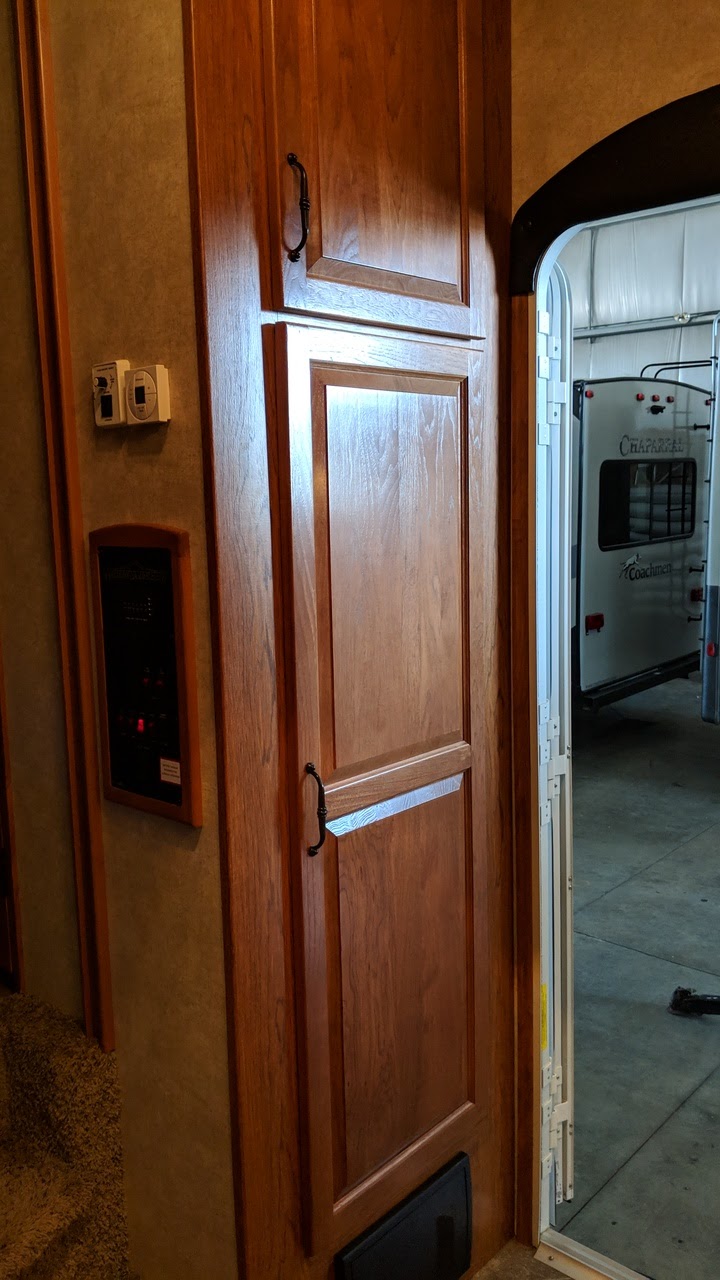 Western RV Country Airdrie | 61 East Lake Ramp NE, Airdrie, AB T4A 2K4, Canada | Phone: (403) 912-2634