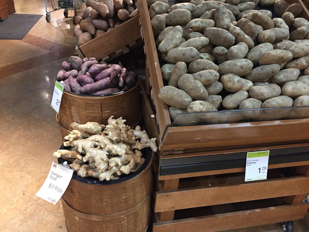 Fairway Market | 1521 McKenzie Ave, Victoria, BC V8N 1A4, Canada | Phone: (250) 721-1236