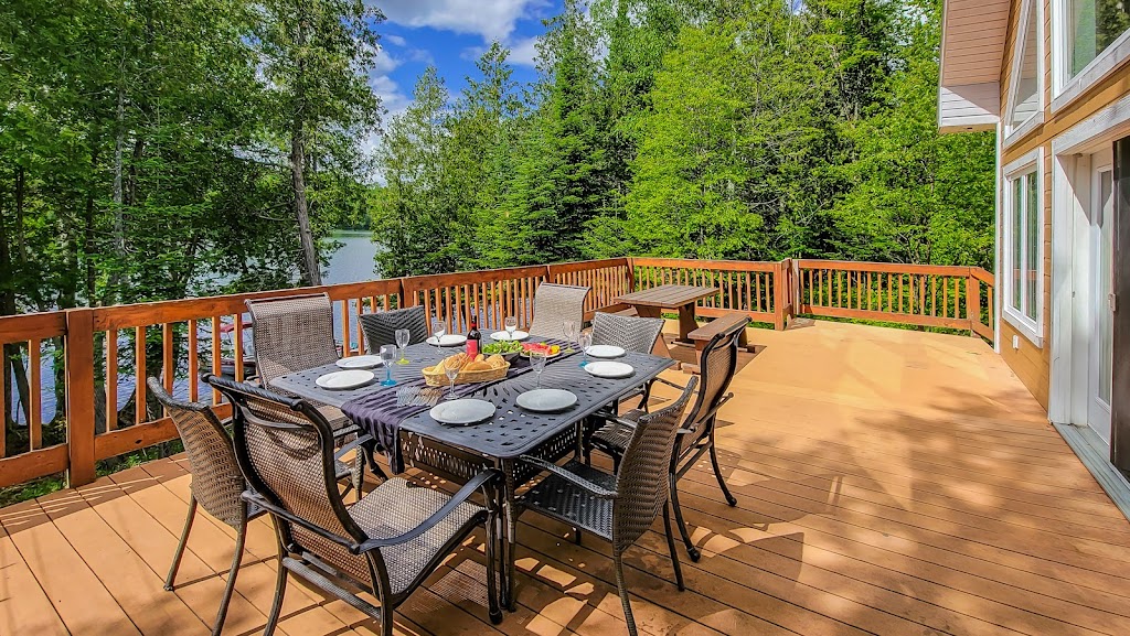 Chalet des Demers | 546 Mnt du Lac Gravel, Mont-Saint-Michel, QC J0W 1P0, Canada | Phone: (514) 705-5941