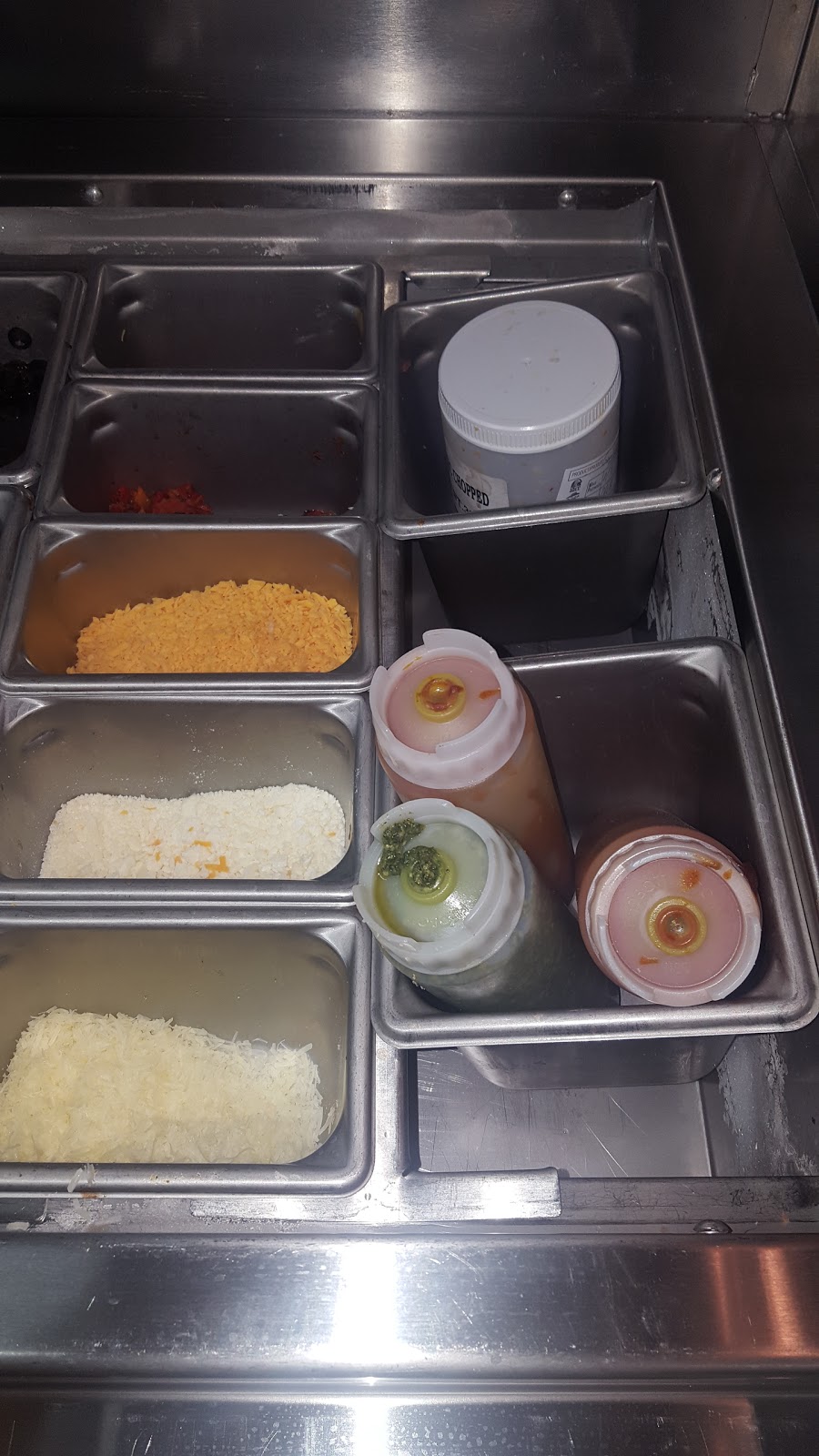 Pizza Hut | 100 Range Rd 283, Chestermere, AB T1X 0V2, Canada | Phone: (587) 470-7927