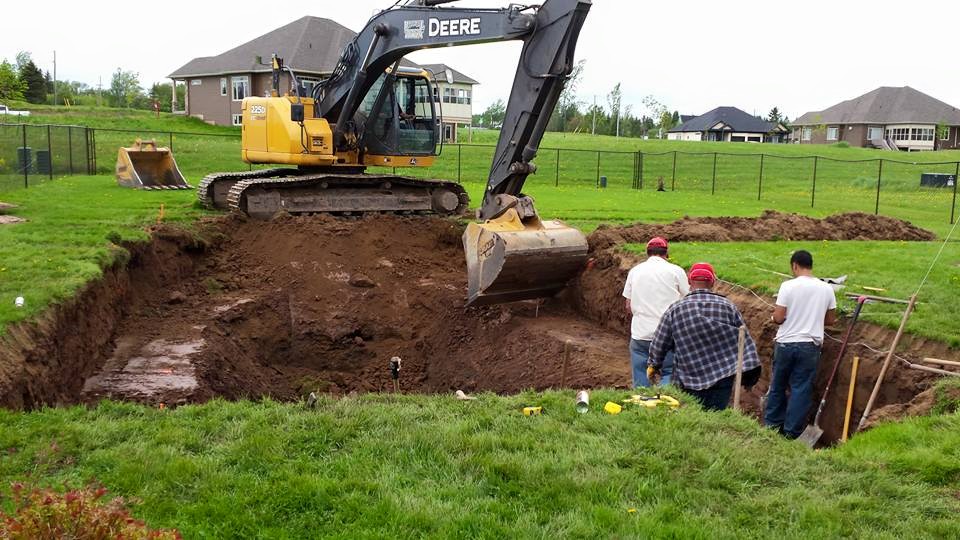 Douthwright Swimming Pool Ltd | 37 Rebecca Ave, Riverview, NB E1B 0L3, Canada | Phone: (506) 386-5276