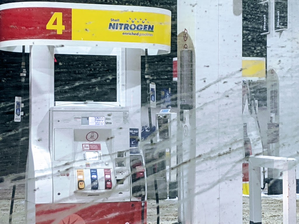Shell | 606 Main Ave E, Sundre, AB T0M 1X0, Canada | Phone: (403) 638-1205