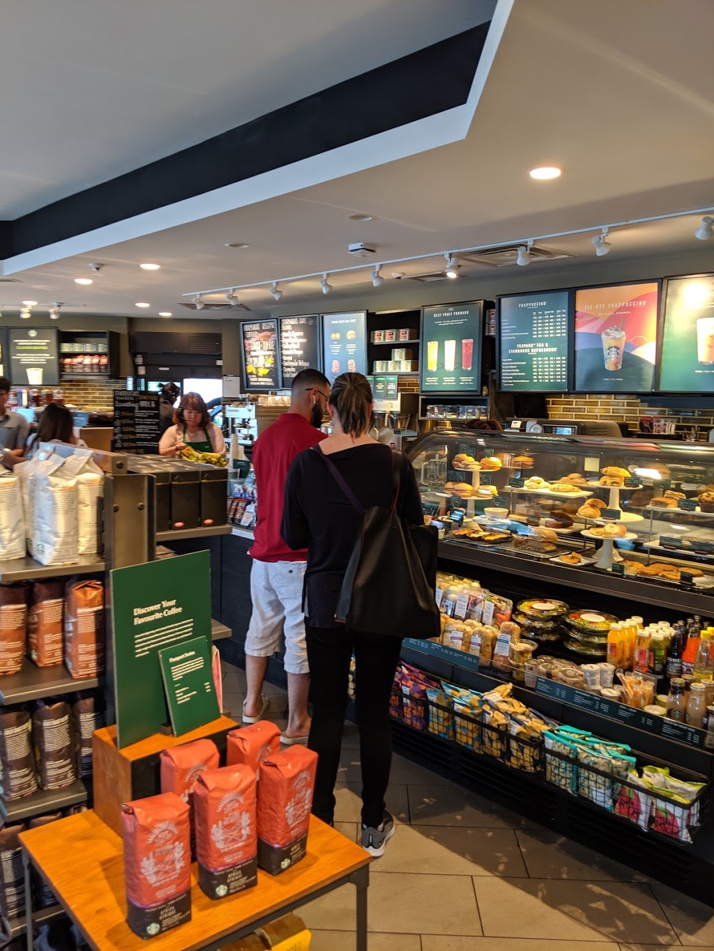 Starbucks | 6355 Yonge St, North York, ON M2M 3X8, Canada | Phone: (647) 448-3386