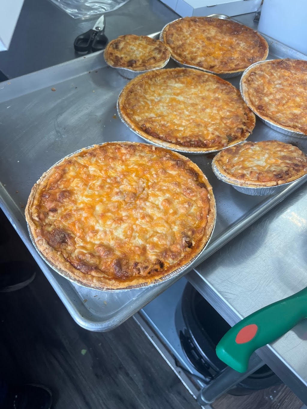 Cantine BB-LOO | 349 Rue Jacques-Cartier S, Saint-Jean-sur-Richelieu, QC J3B 4K1, Canada | Phone: (438) 827-6674