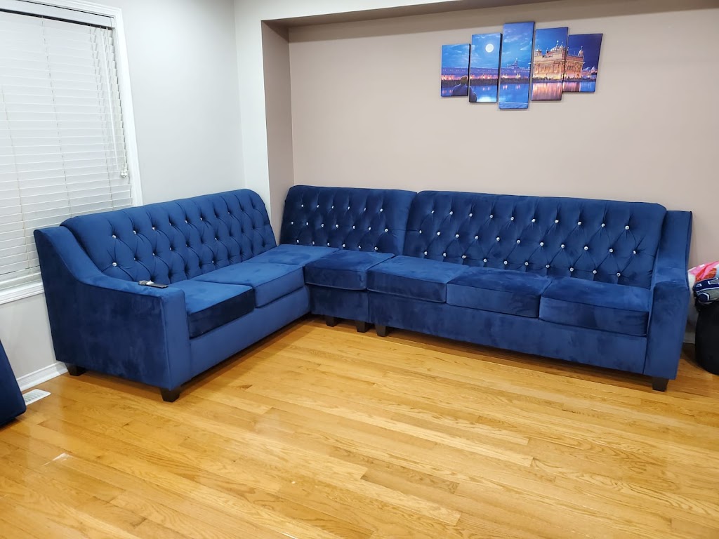 Quality Sofas | 42 Kalahari Rd, Brampton, ON L6R 2R1, Canada | Phone: (647) 619-5845