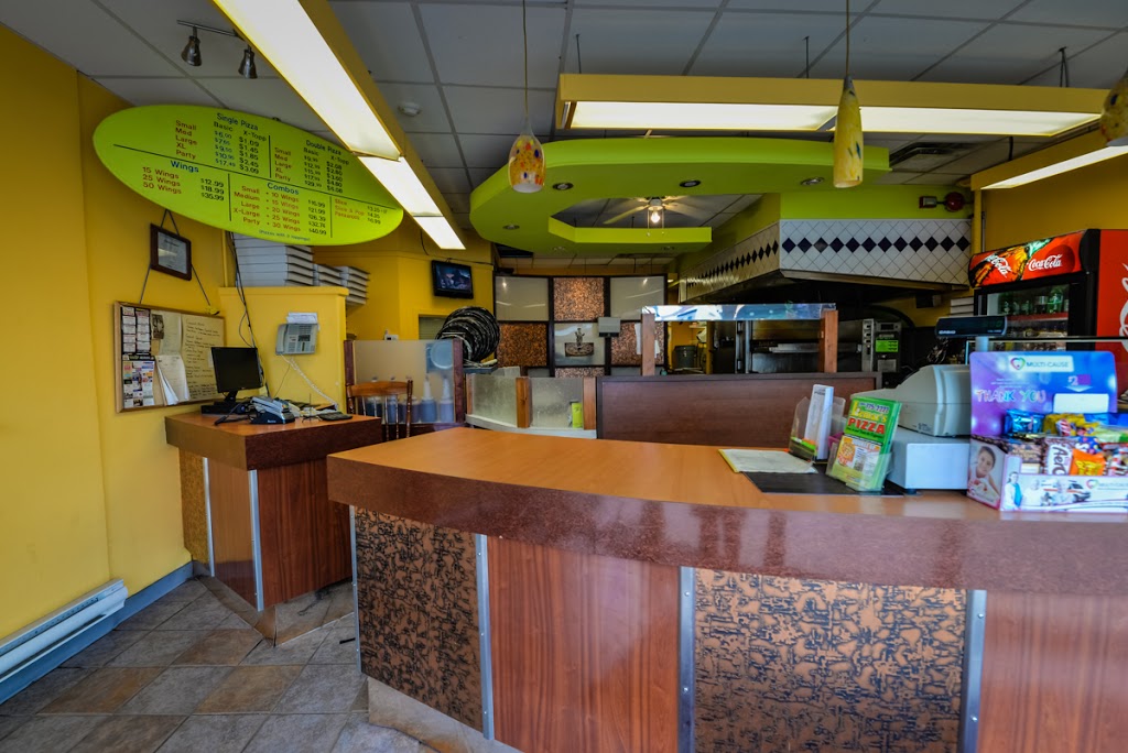 Lemars Pizza | 95 Holland St W, Bradford, ON L3Z 2B5, Canada | Phone: (905) 775-2222