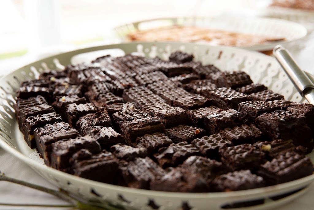 Sticky Pudding Catering Company | 4026 Meadowbrook Dr, London, ON N6L 1C6, Canada | Phone: (519) 871-1461