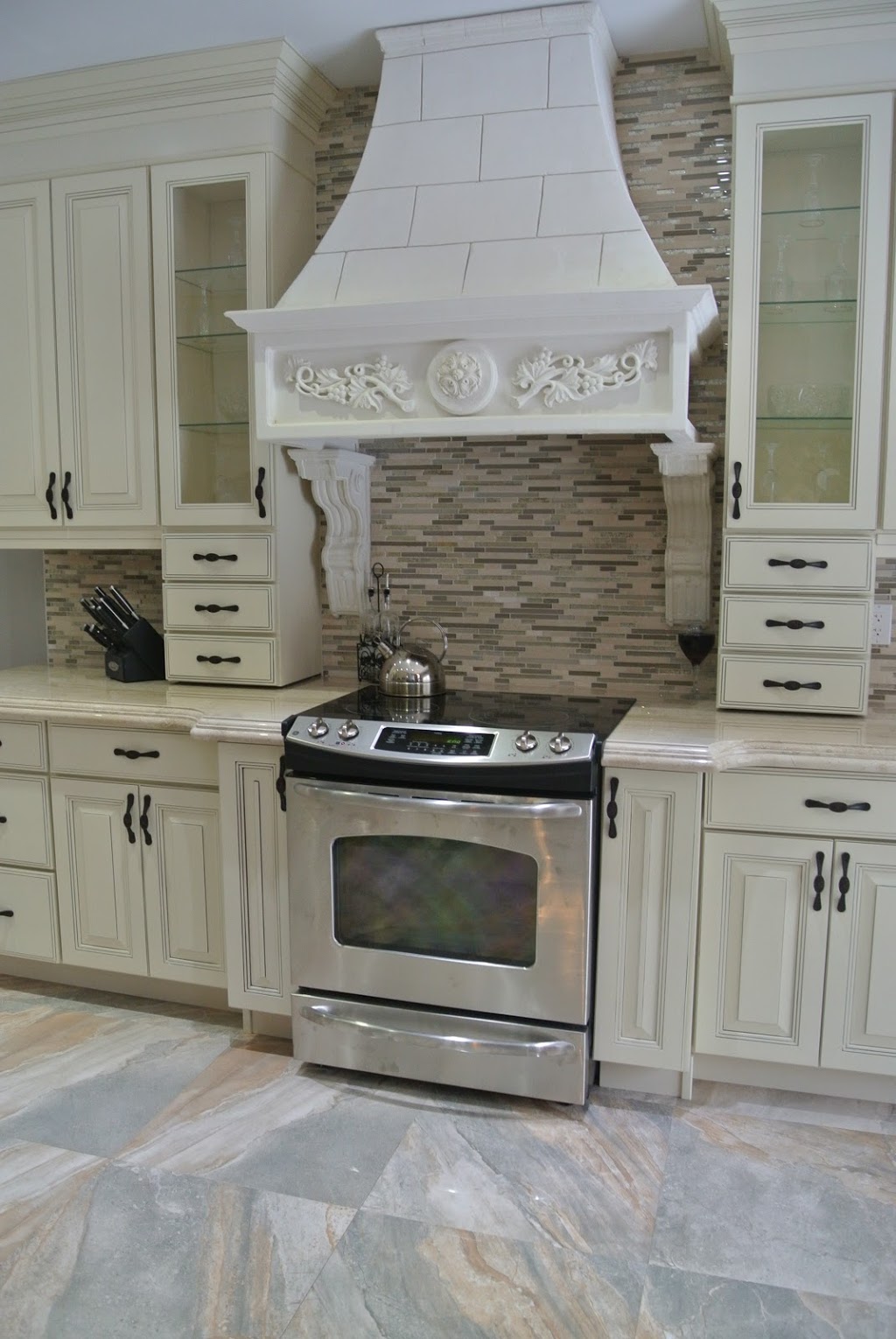 KitchensON | 1097 Water St, Peterborough, ON K9H 3P7, Canada | Phone: (705) 875-7626