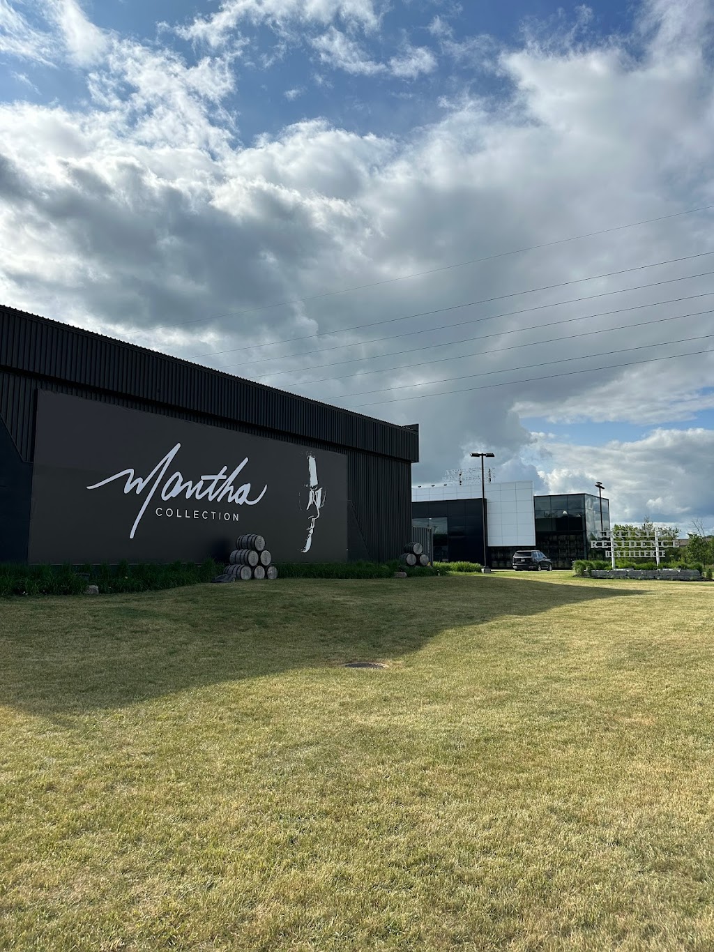 Mantha Collection | 243 Rue Bombardier, Gatineau, QC J8R 0C6, Canada | Phone: (844) 735-8800