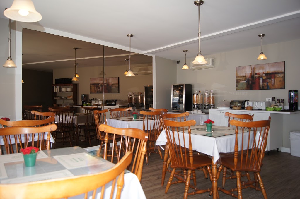 Le Deauville Motel inc. | 4691 Boul Gene-H.-Kruger, Trois-Rivières, QC G9A 4N4, Canada | Phone: (800) 354-3889