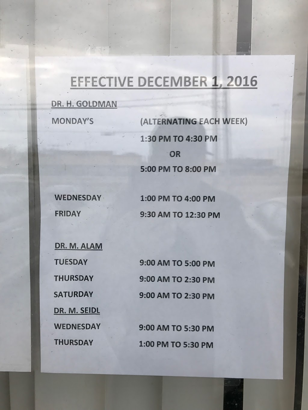 Alderwood Medical Clinic | 874 Browns Line, Etobicoke, ON M8W 3W1, Canada | Phone: (416) 503-2541