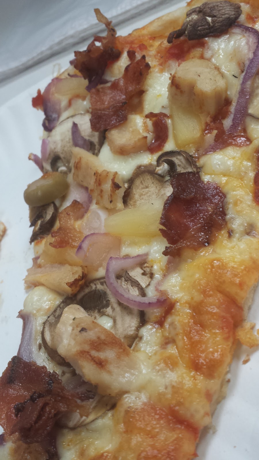 Pizzaville | 2163 Sixth Line, Oakville, ON L6H 3N7, Canada | Phone: (416) 736-3636