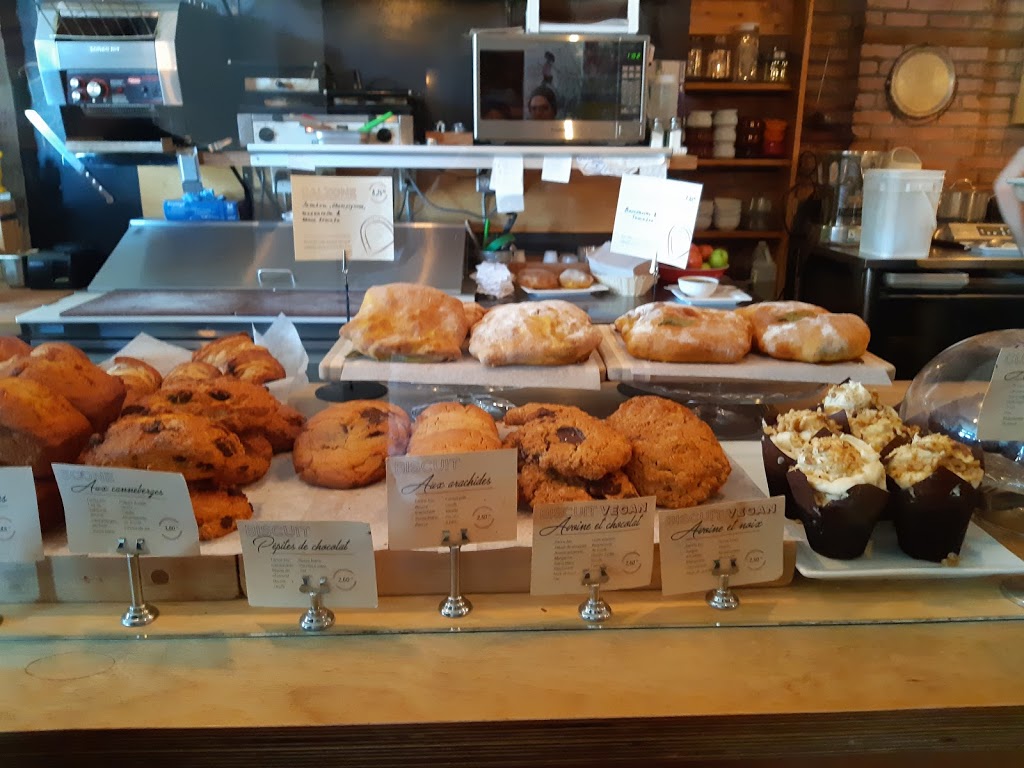 Hoche Café | 4299 Rue Ontario E, Montréal, QC H1V 1K4, Canada | Phone: (514) 419-7997
