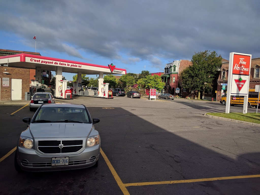 Essence+ de Canadian Tire | 93 Avenue Béthany, Lachute, QC J8H 2L2, Canada | Phone: (450) 562-4991