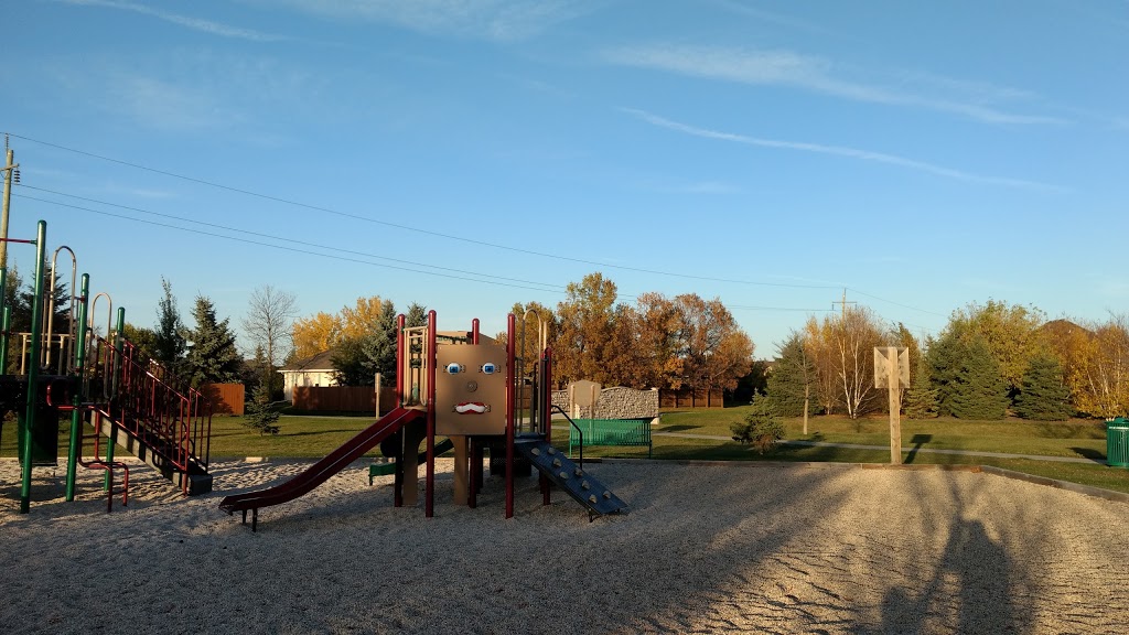 Les Magnusson Park | 115 Albert St, Steinbach, MB R5G 2B4, Canada