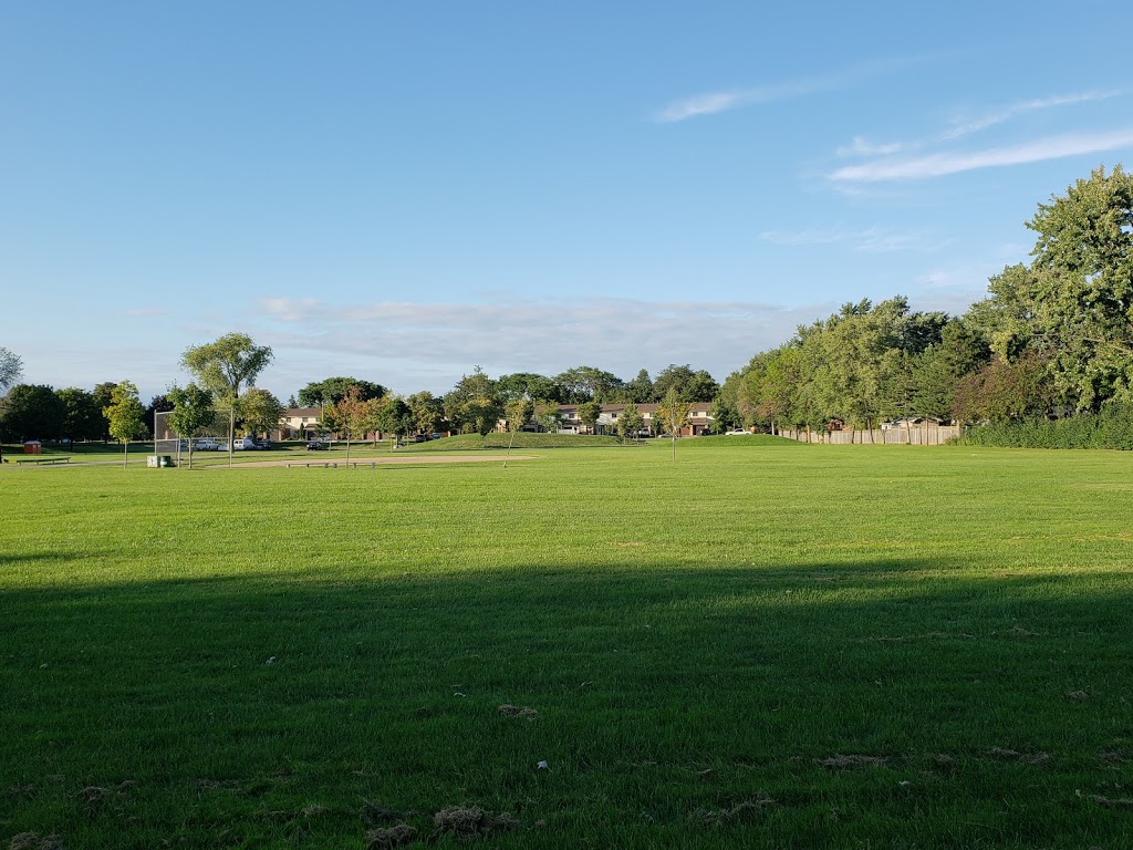 Cherry Heights Park | 90 Stoney Brook Dr, Stoney Creek, ON L8G 3V7, Canada