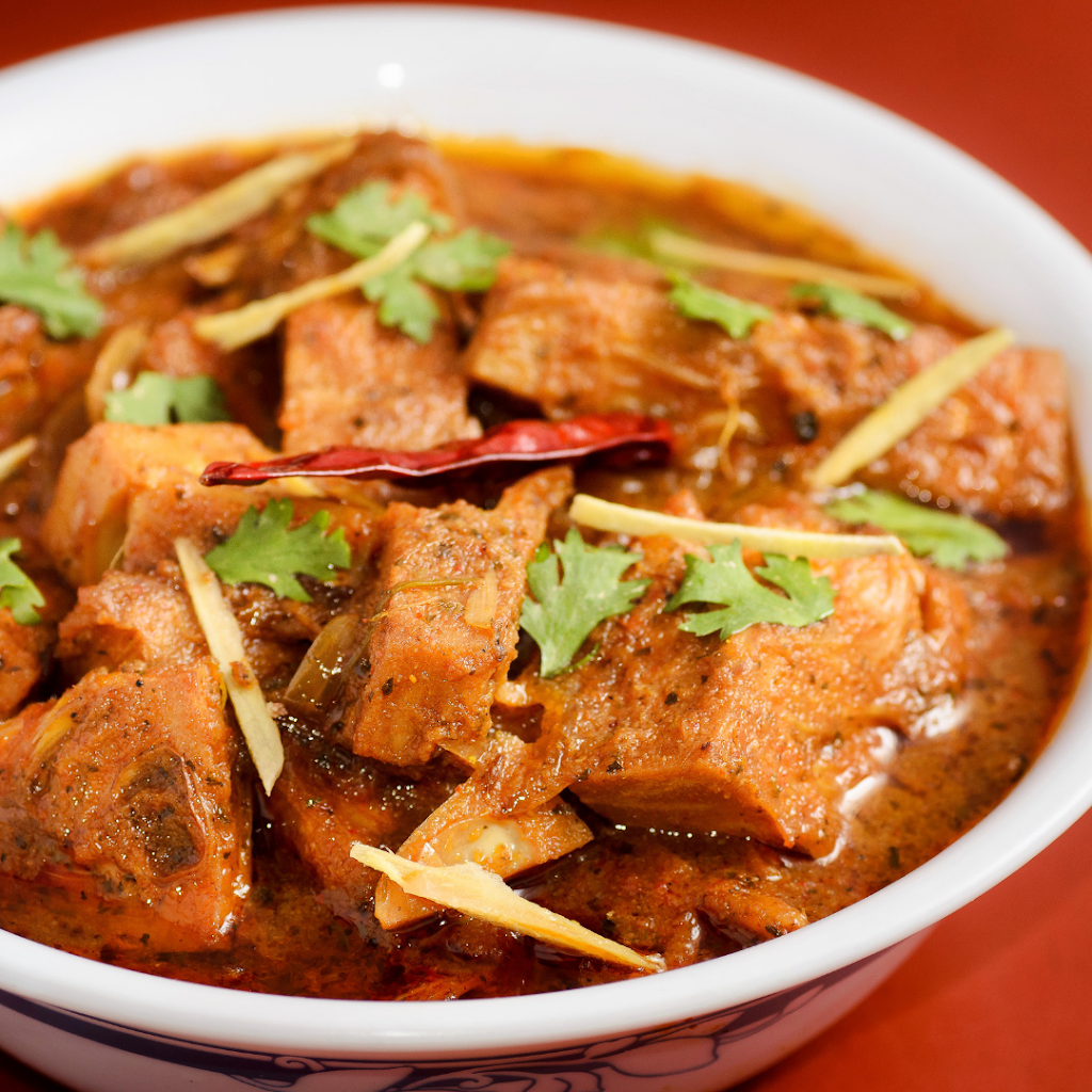Veerji Fish n Grill | 19-6014 Vedder Rd, Chilliwack, BC V2R 5M4, Canada | Phone: (604) 846-3030