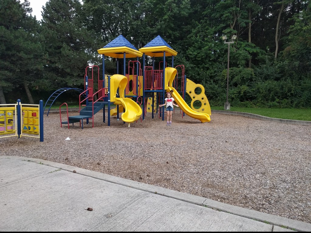 Pine Ridge Secondary School | 2155 Liverpool Rd, Pickering, ON L1X 1V4, Canada | Phone: (905) 420-1885