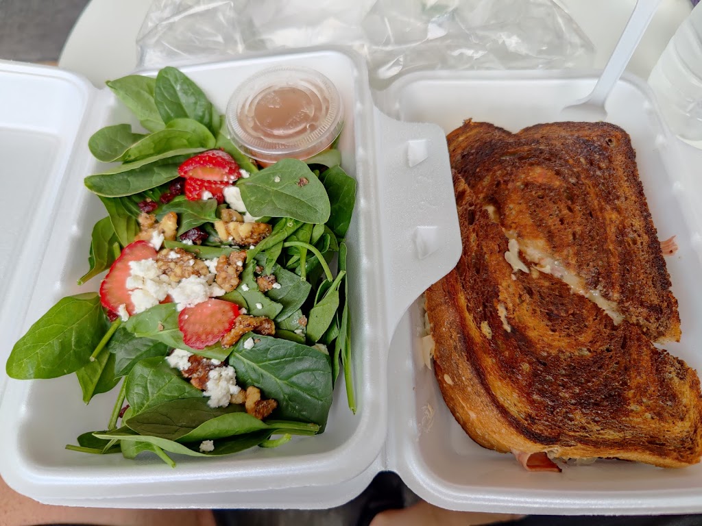 The Toasted Walnut | 7 King St E, Bowmanville, ON L1C 1N1, Canada | Phone: (905) 623-9090
