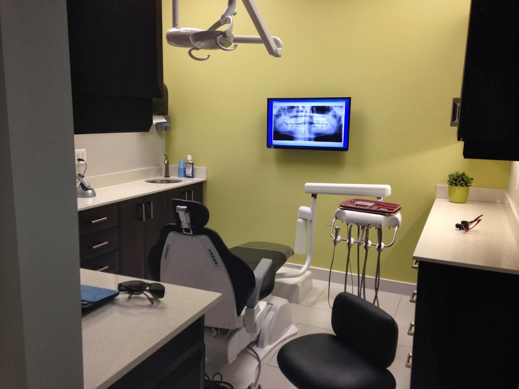 Fernbank Dental Centre | 5373 Fernbank Rd, Stittsville, ON K2S 0T7, Canada | Phone: (613) 836-8123